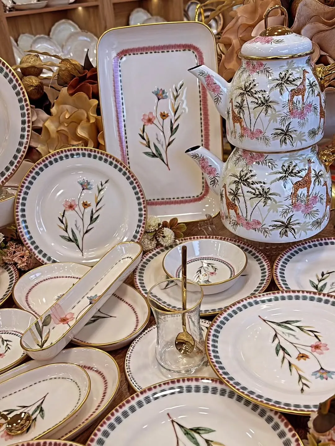 Floral Pattern Dinnerware Set with Gold Rim
