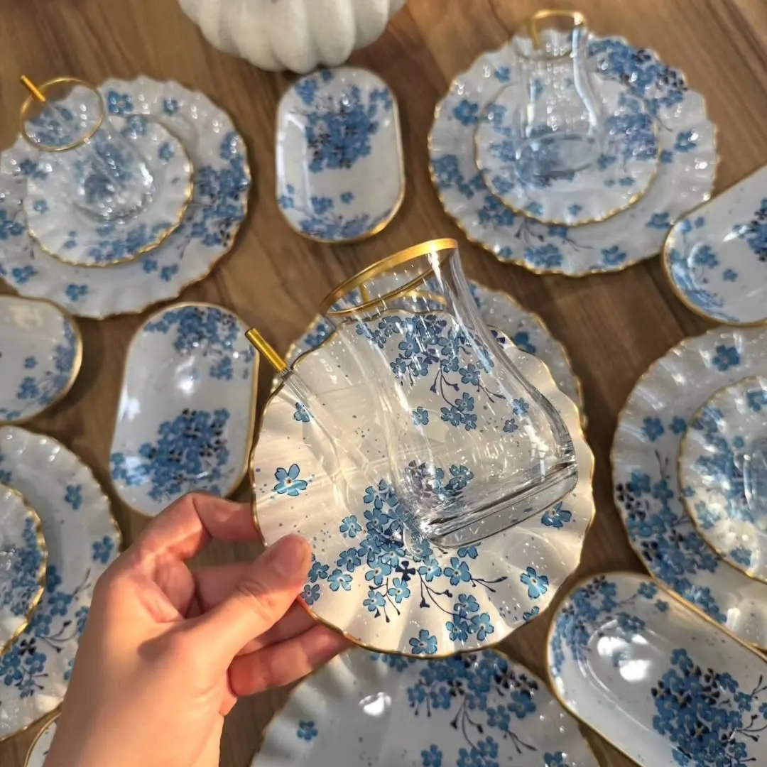 Blue Floral Dinnerware Set