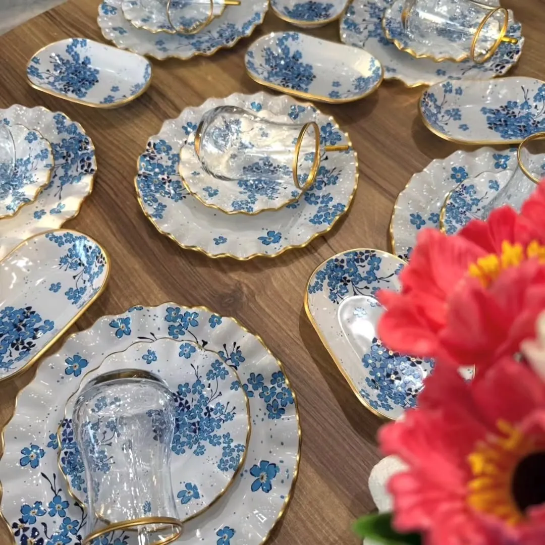 Blue Floral Dinnerware Set