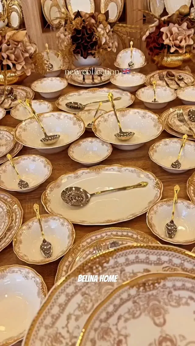Luxury Gold-Rimmed Dinnerware Set