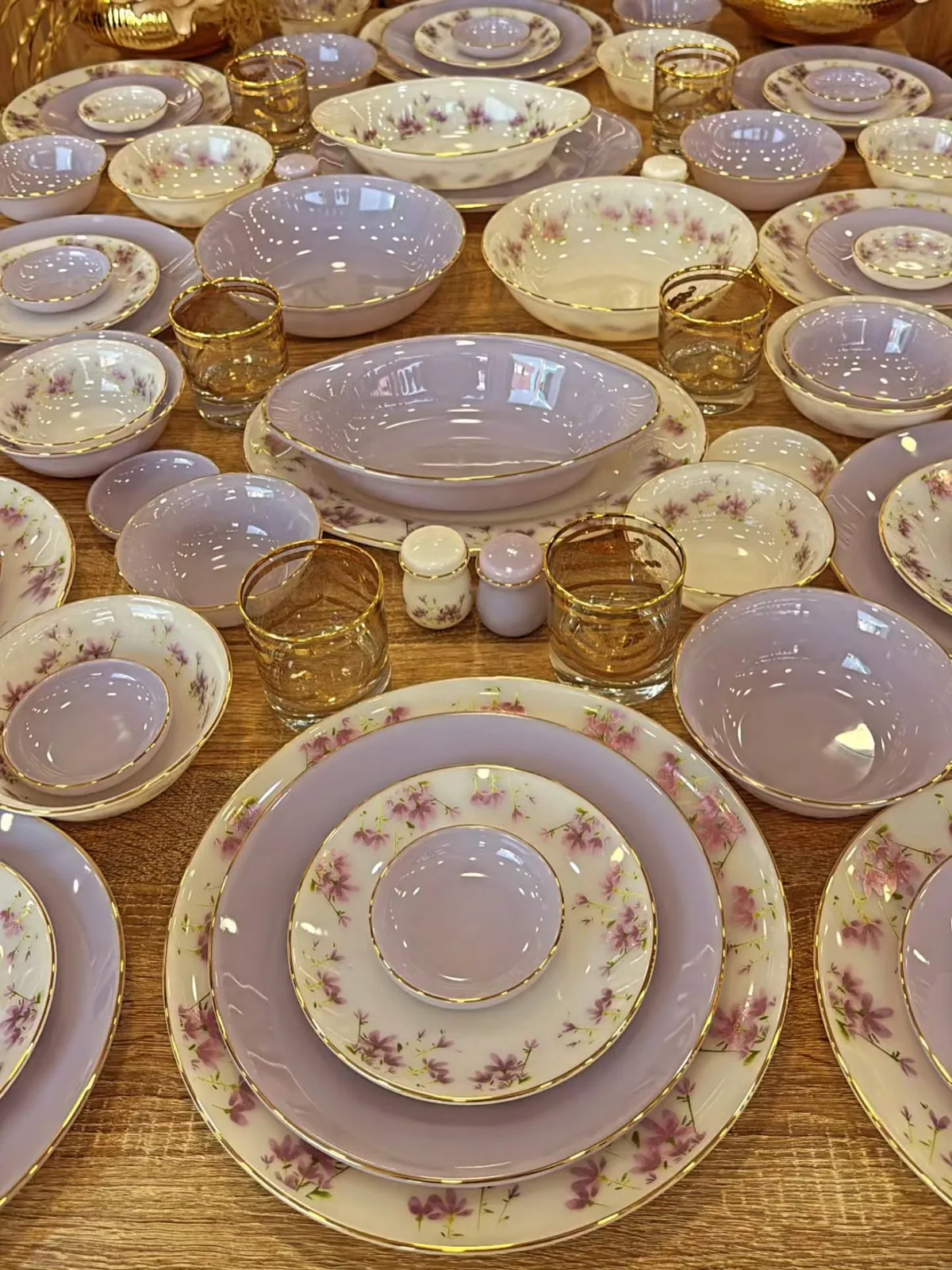 Floral Ceramic Dinnerware Set