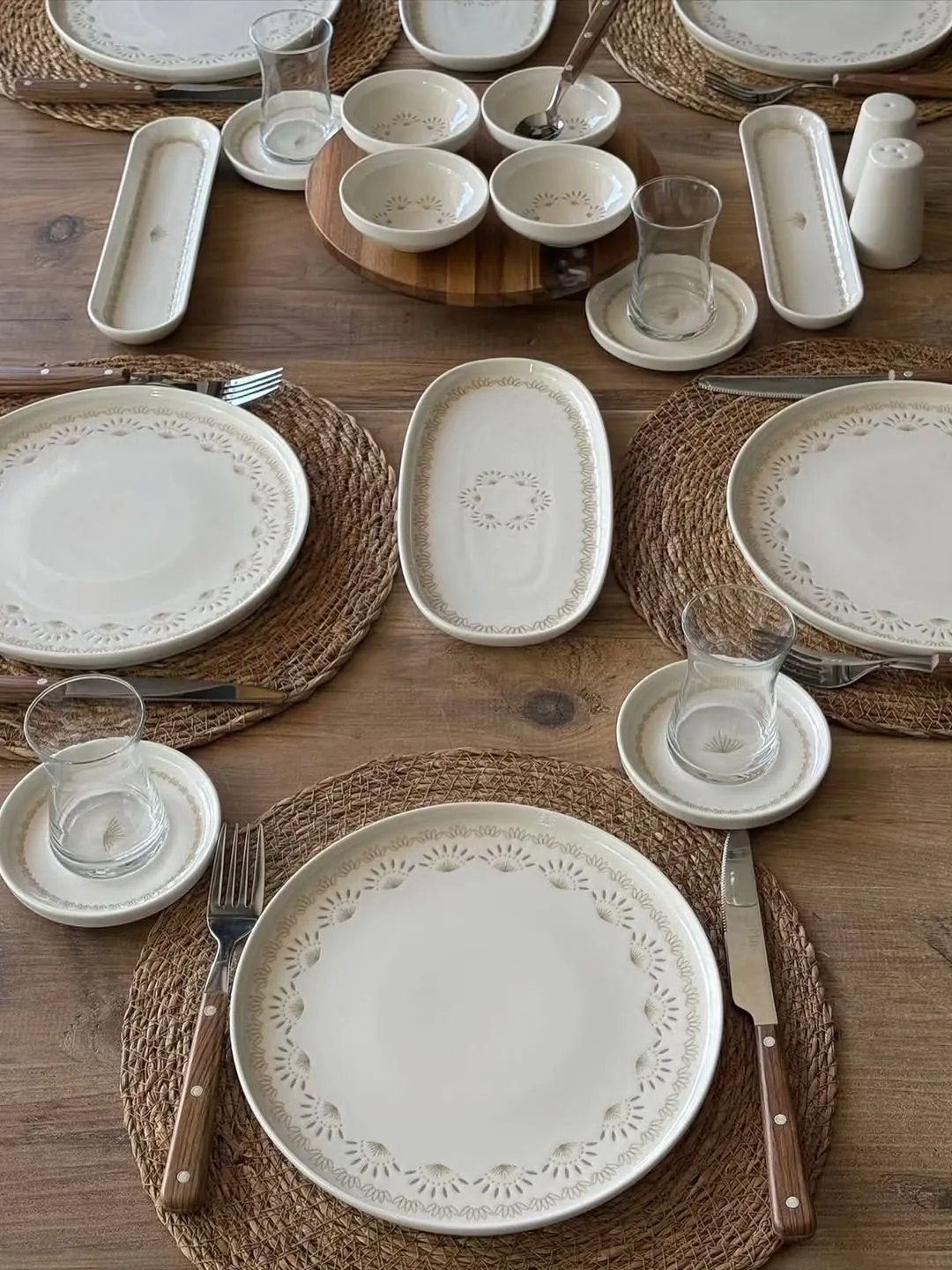 Elegant Dinnerware Set