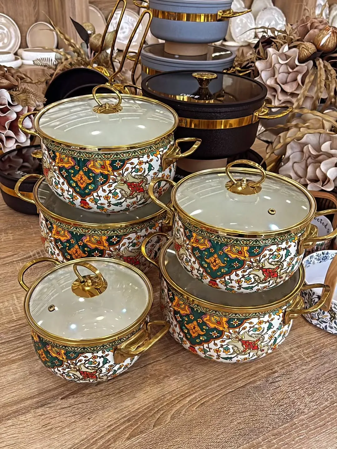 Decorative Cooking Pot with Glass Lid
