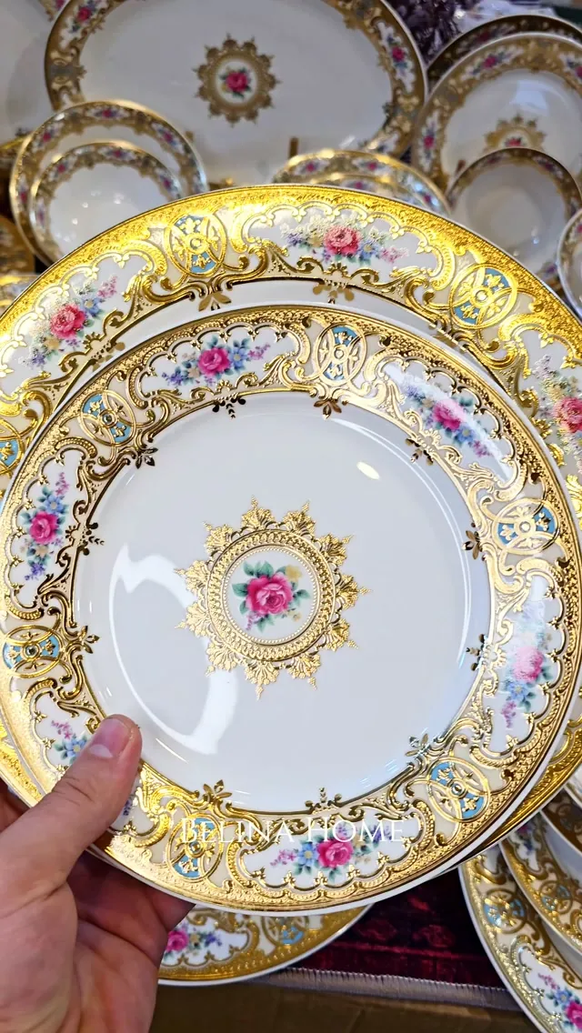 Luxury Floral Gold Rimmed Dinner Plate