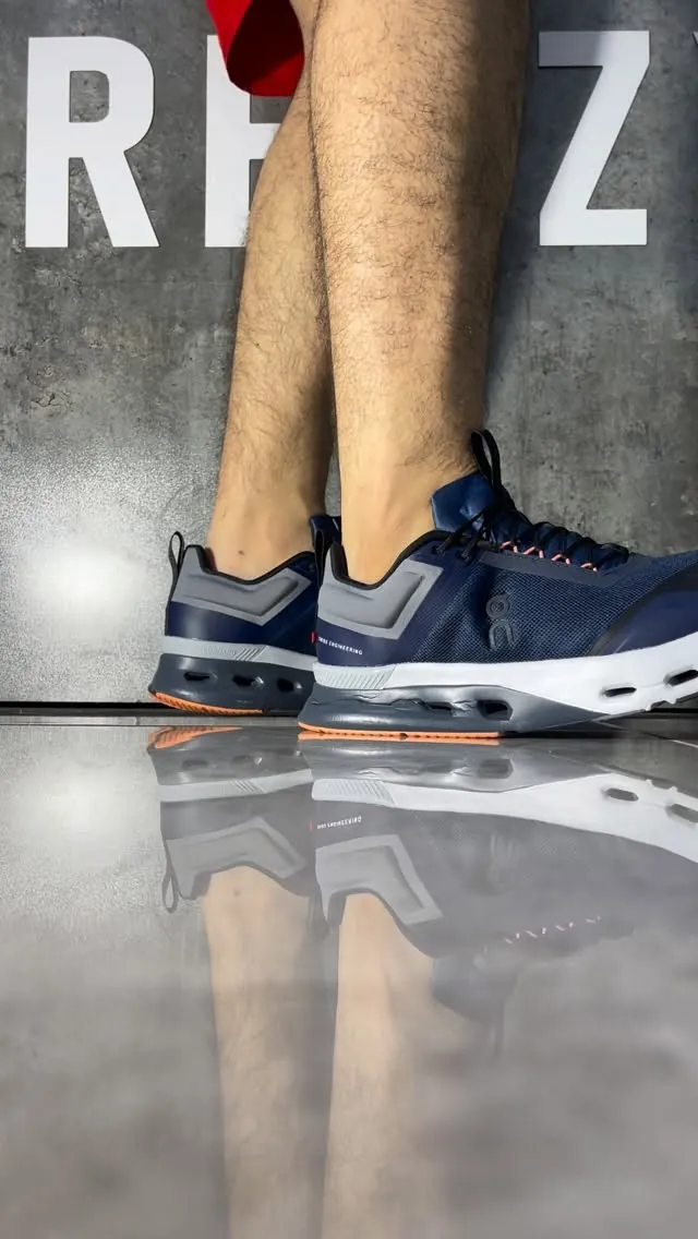 On Running Athletic Shoes