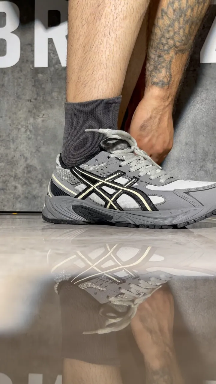 Asics Comfortable Walking Shoes