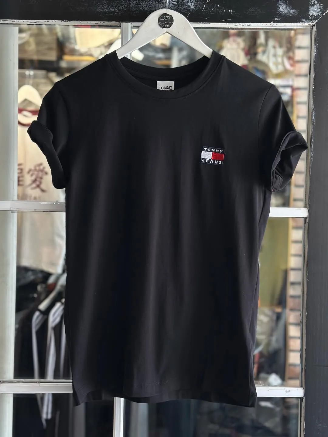 Tommy Jeans Black T-Shirt