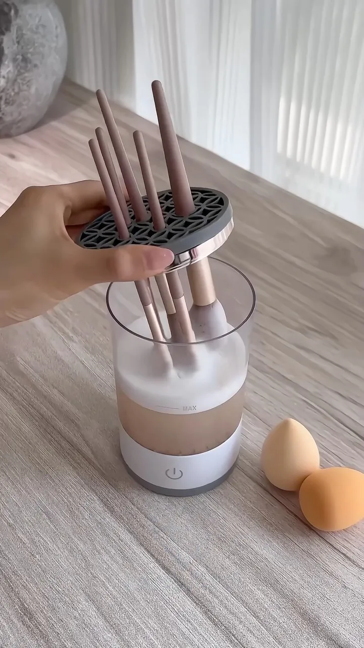 Brush Washer