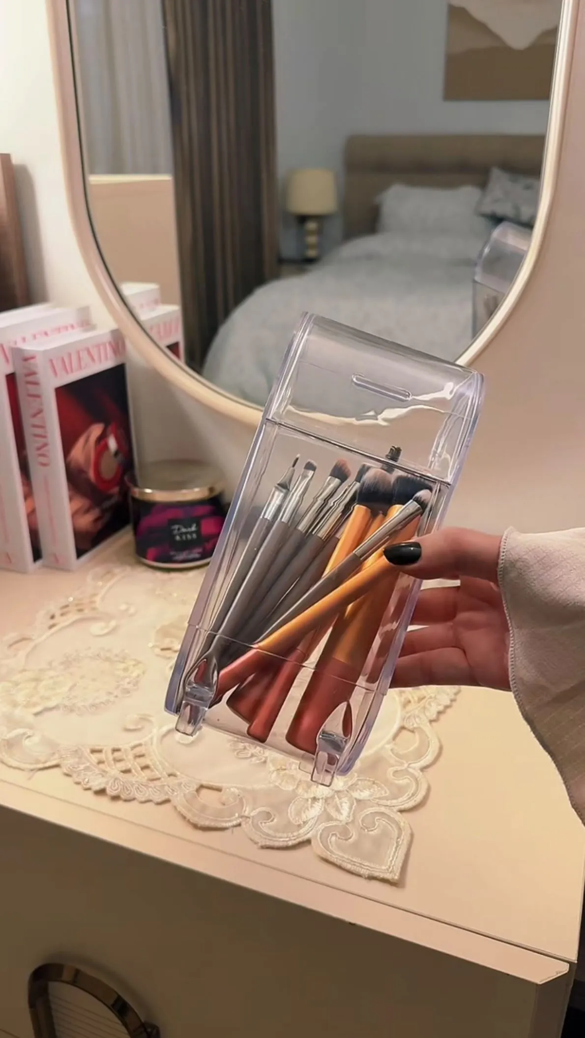 Acrylic Brush Cover Box