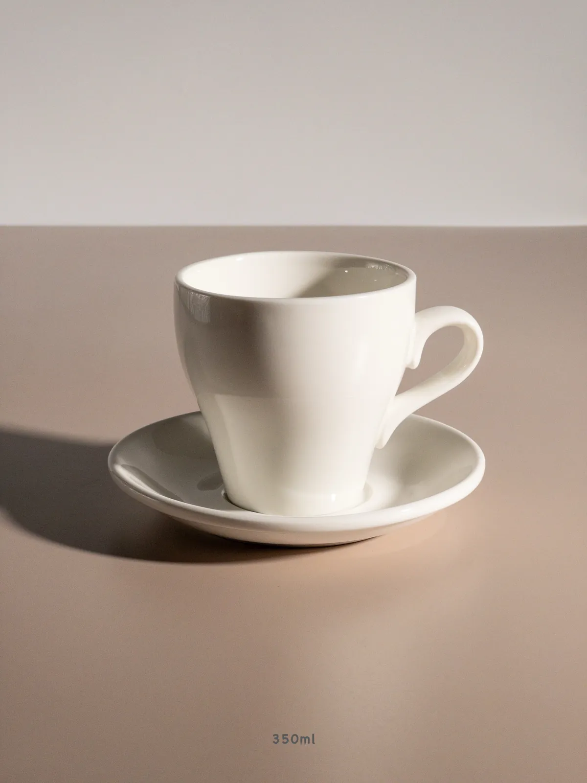 Hotel Cups