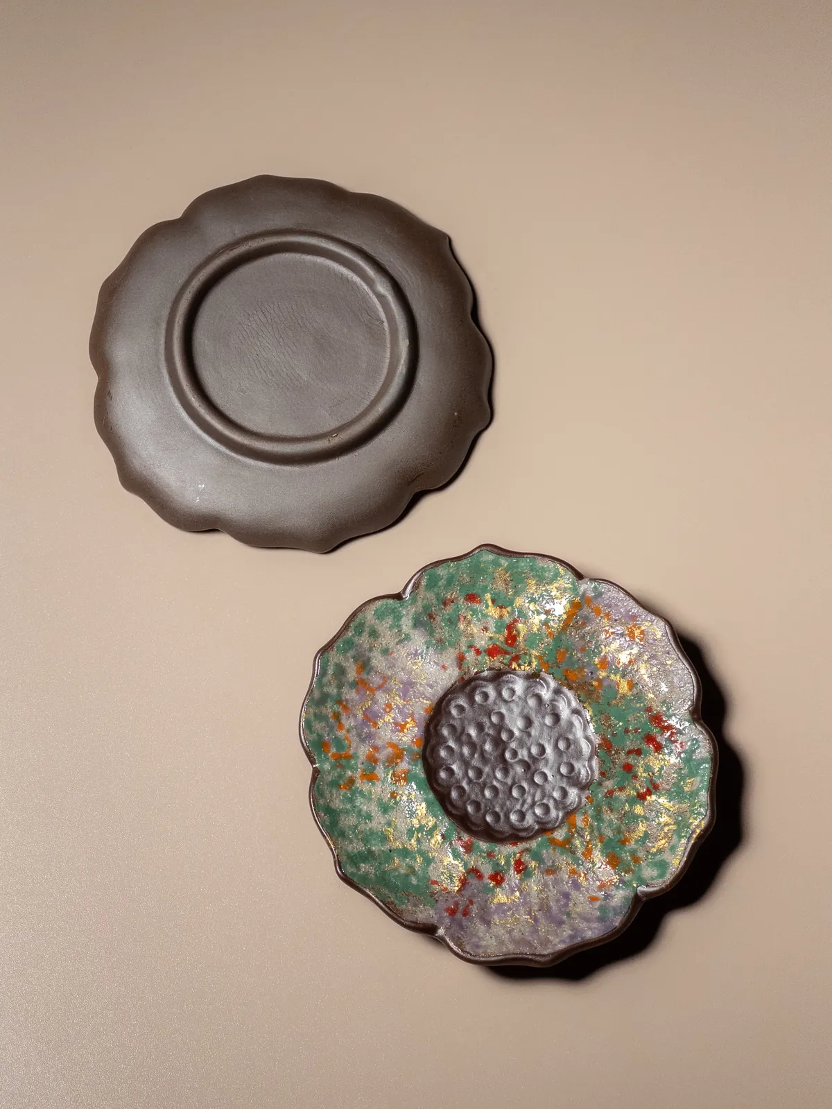 Al-Atiq Collection Piece with Plate