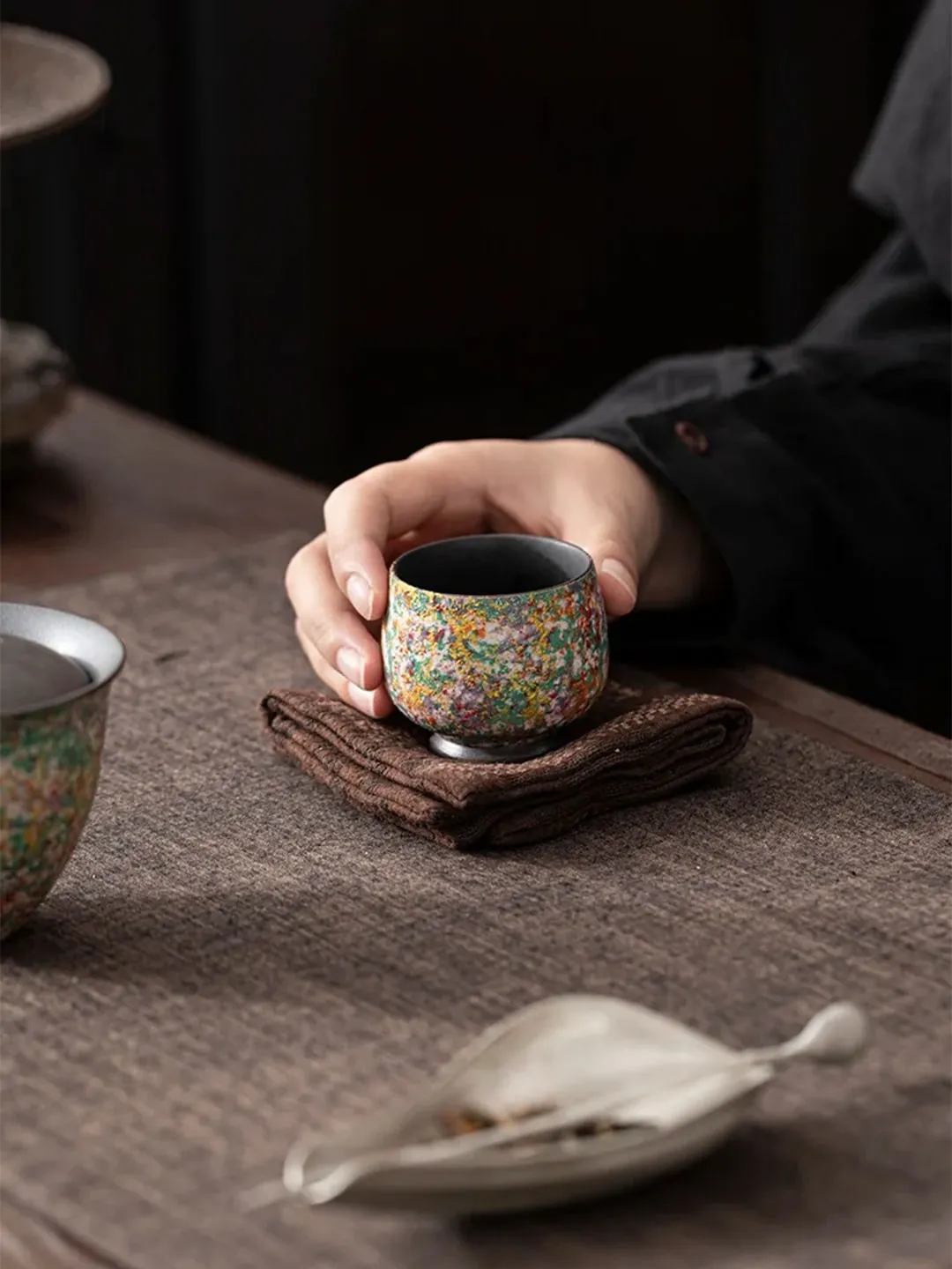 Al-Atiq Collection Piece with Plate