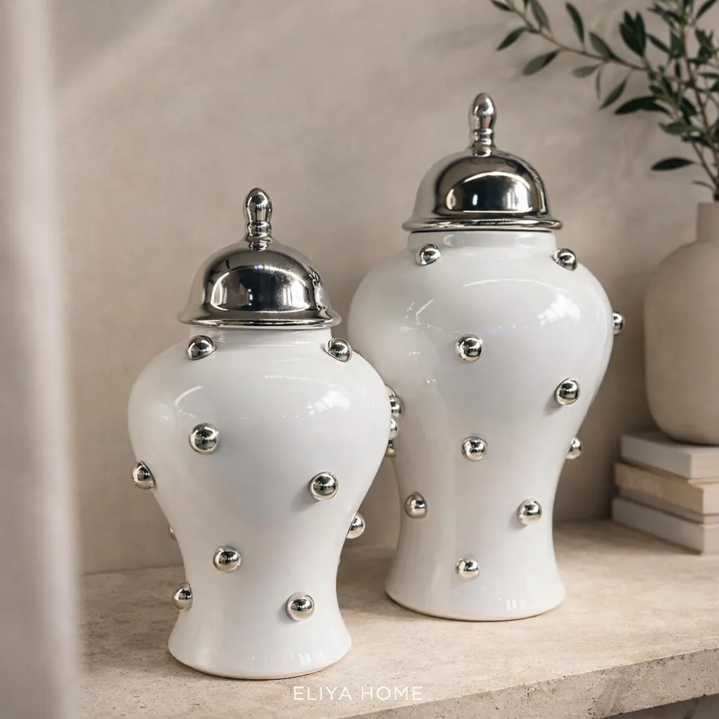 Luxury Porcelain Vase Set