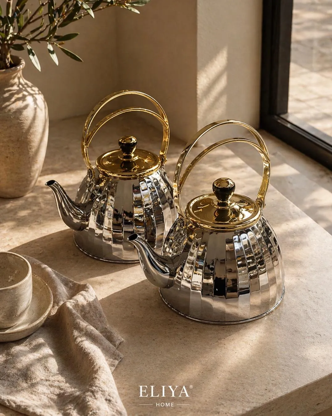 Vicalina Kettle and Teapot Set