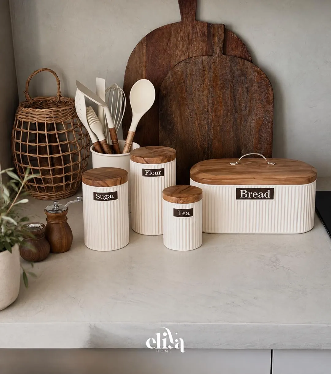 Elegant Sugar Bowl Set