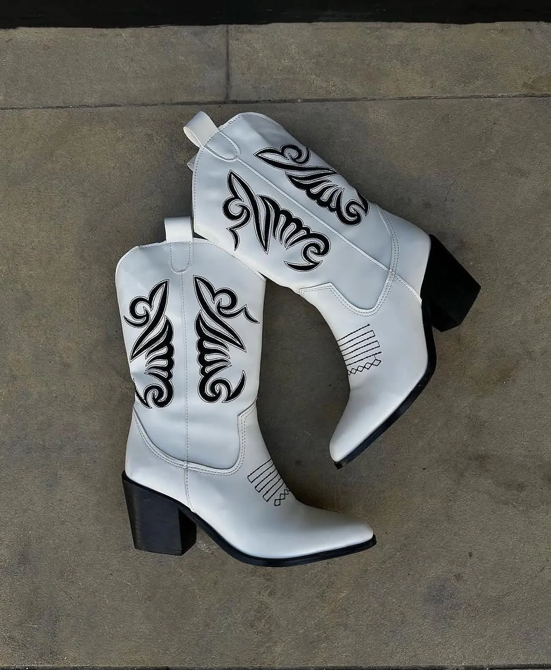 Women's White Cowboy Boots