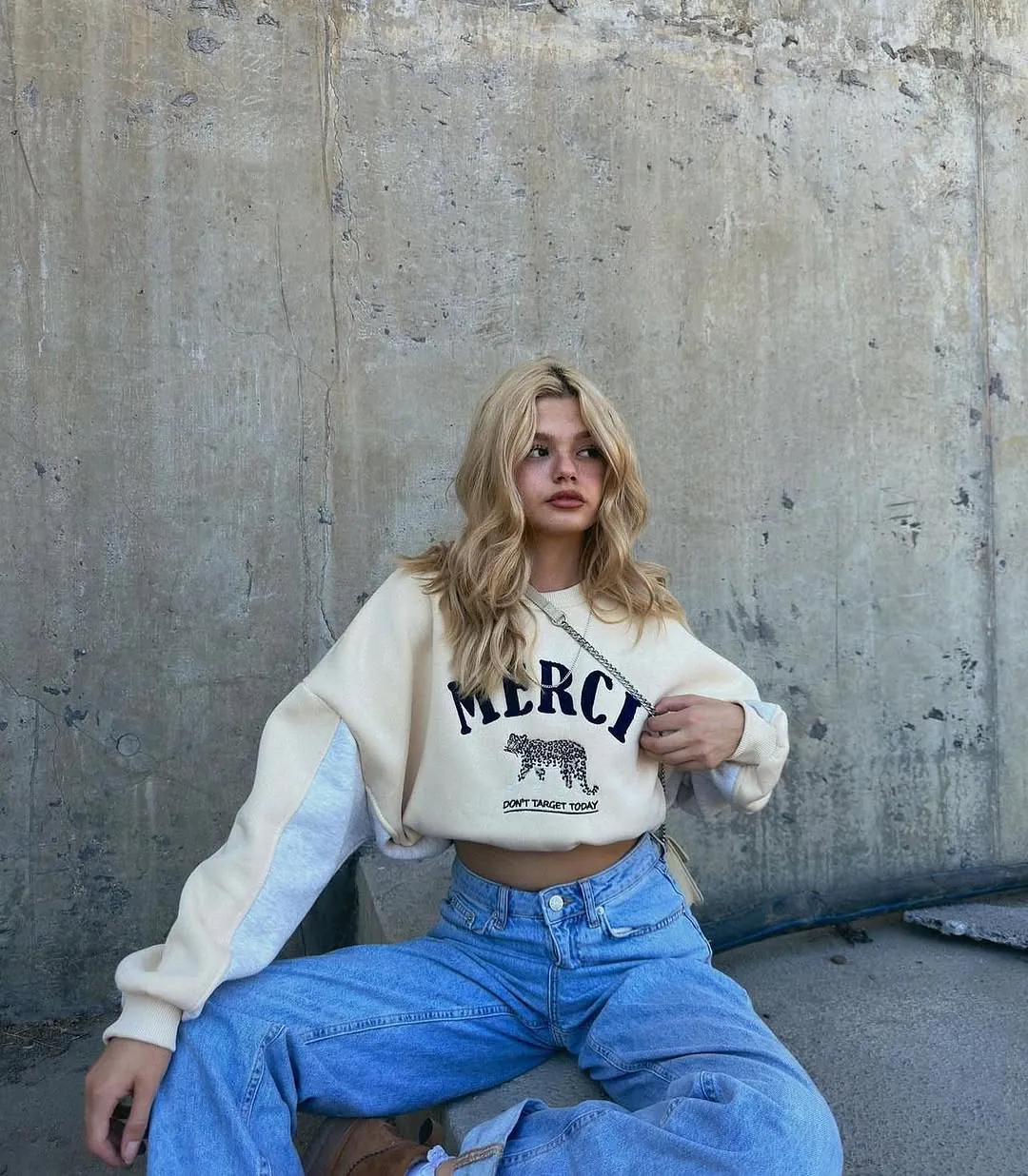 Women's Graphic Sweatshirt