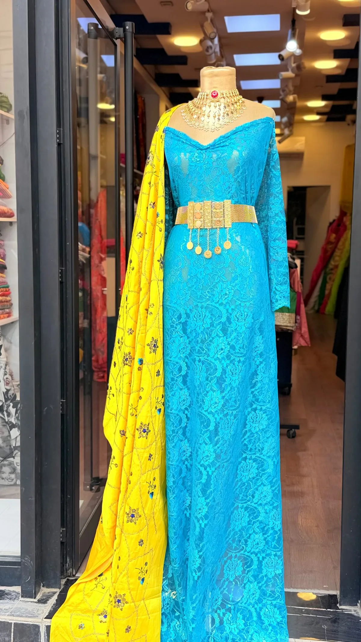 Women's Traditional Lace Dress Set
