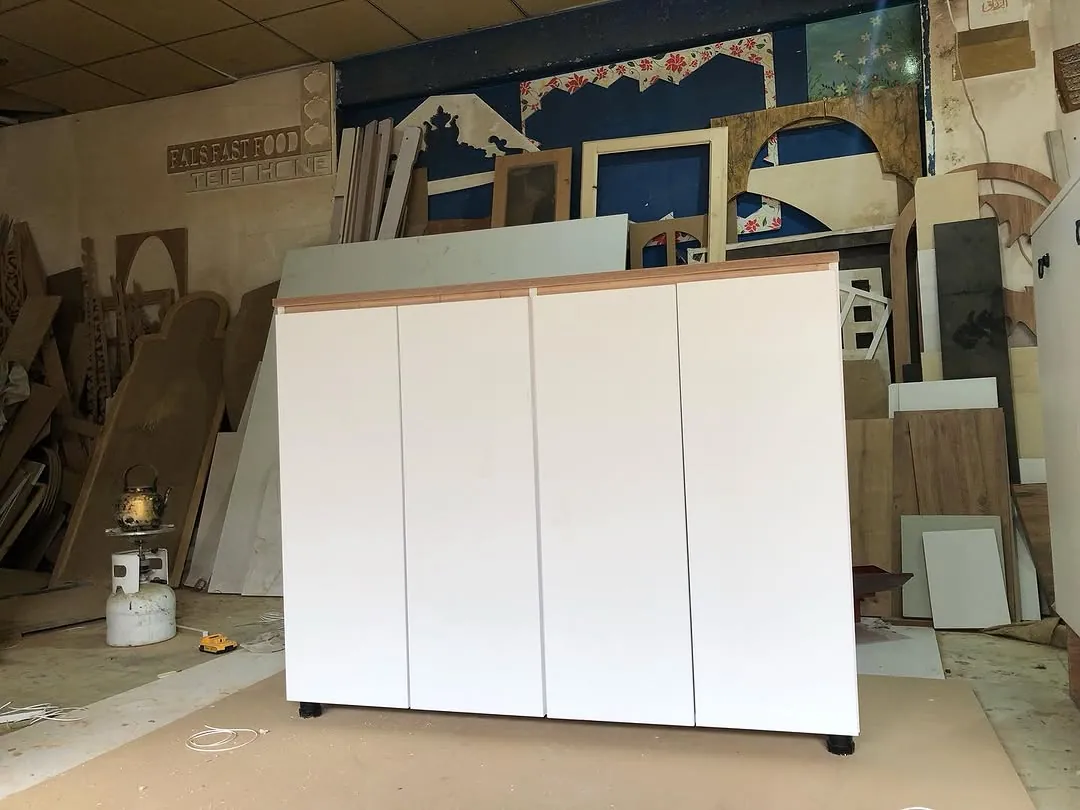 White Modern Wardrobe