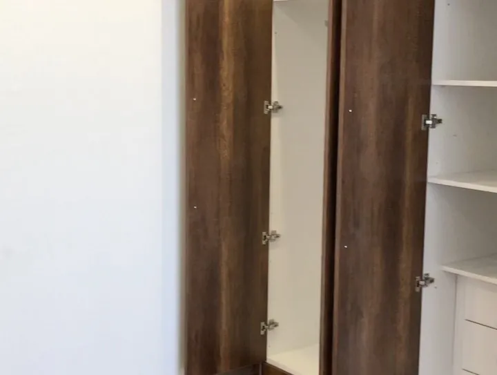 Custom Built-in Wardrobe