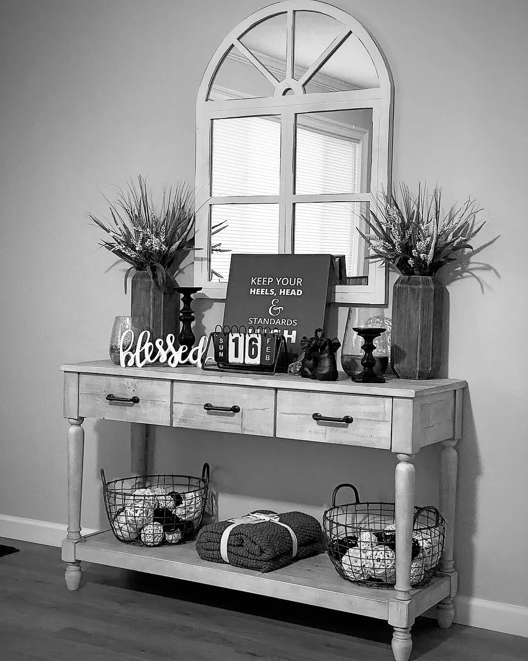 Wooden Console Table with Drawers