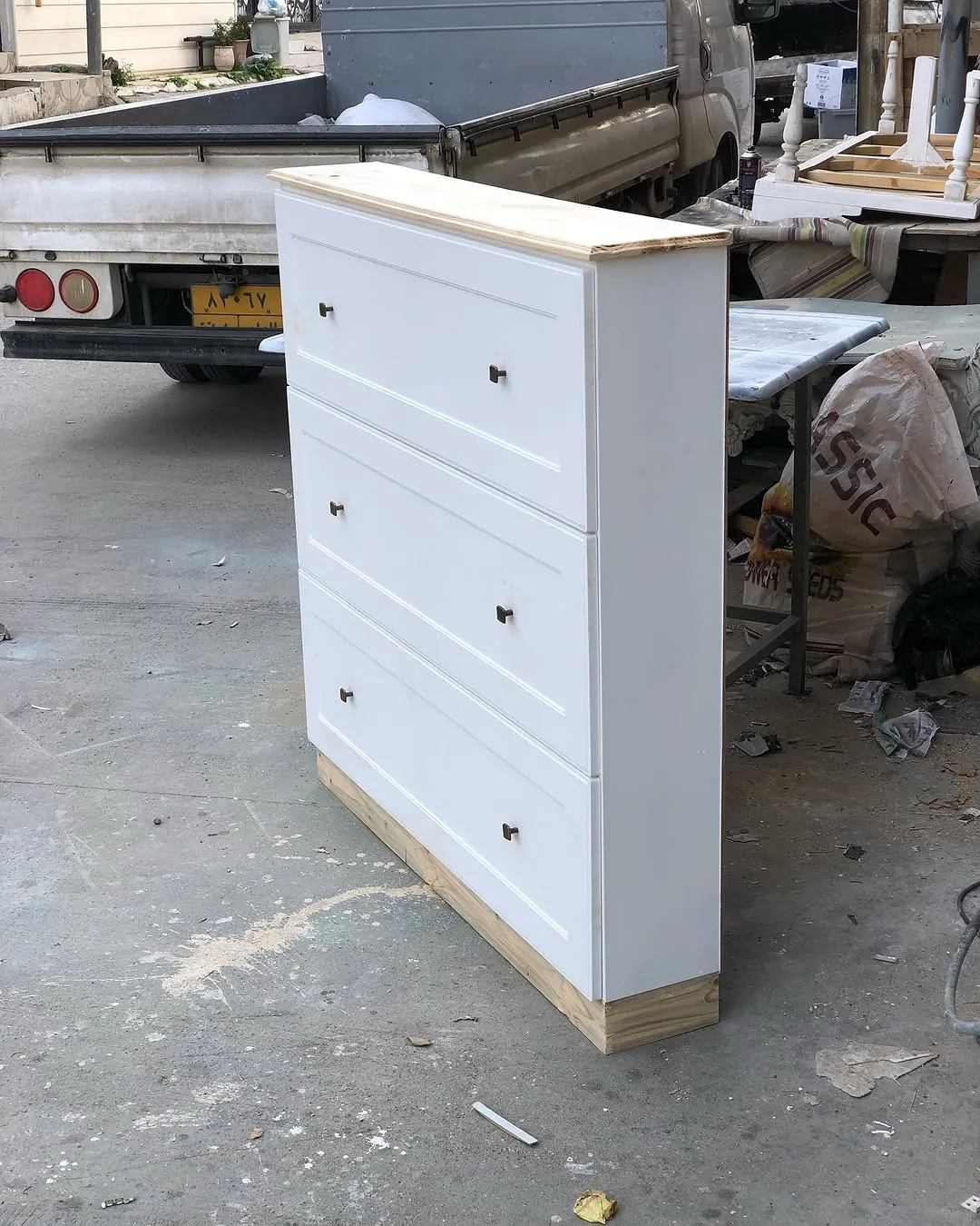 White 3-Drawer Chest