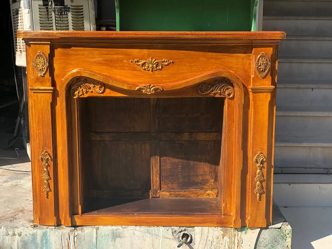 Wooden Classic Fireplace Mantel