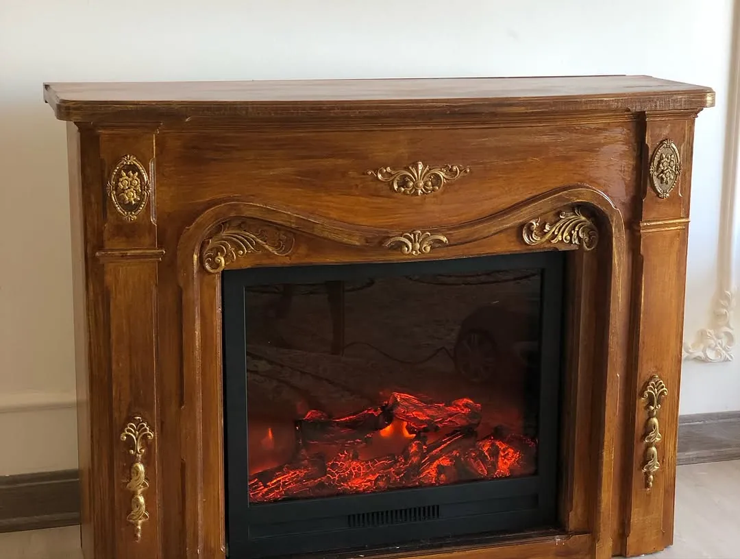 Wooden Classic Fireplace Mantel