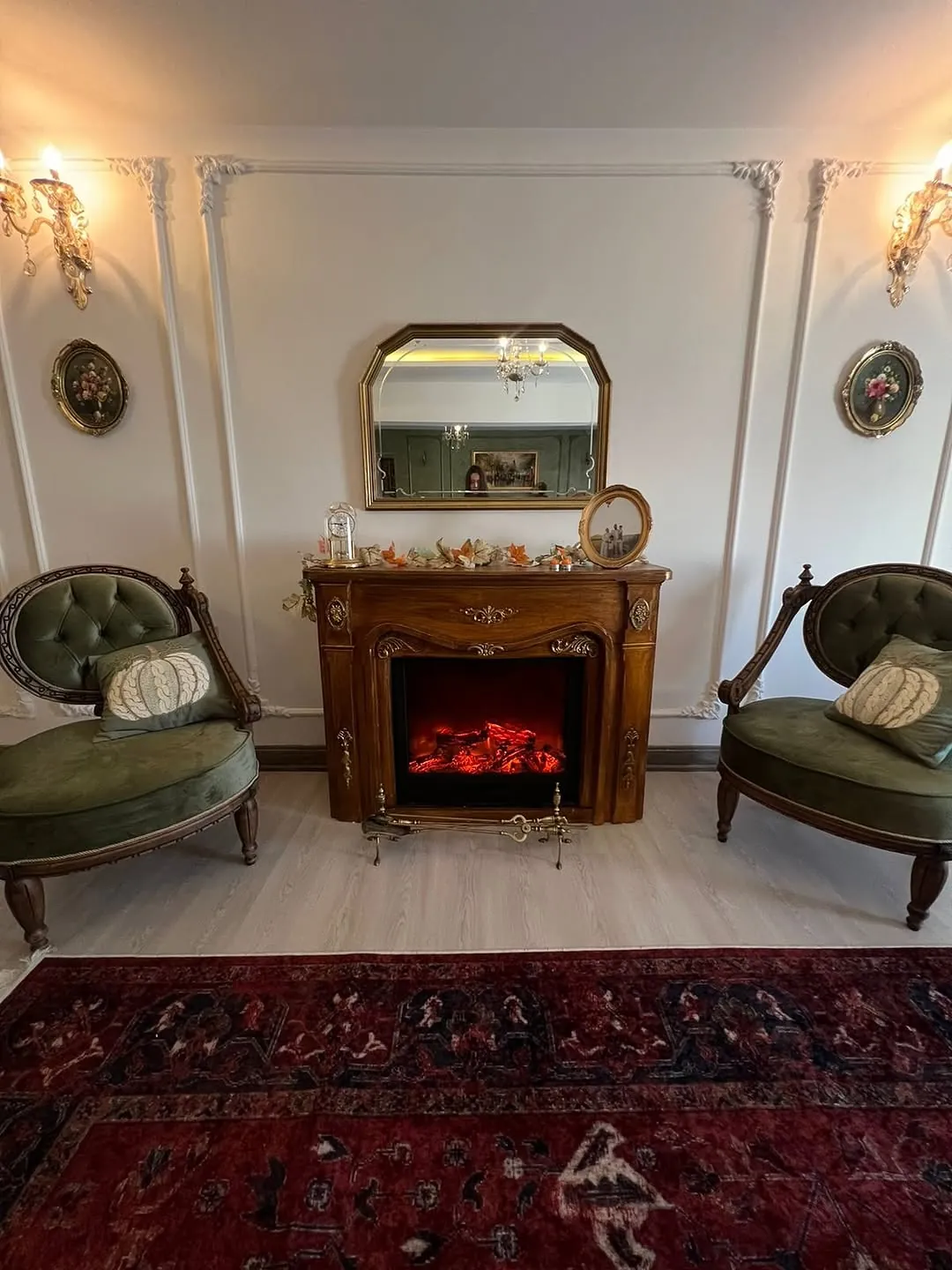 Classic Living Room Furniture Set