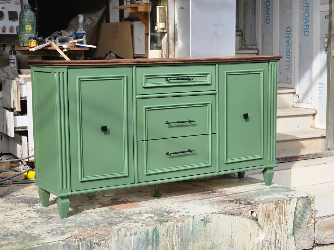Green Classic Sideboard Cabinet