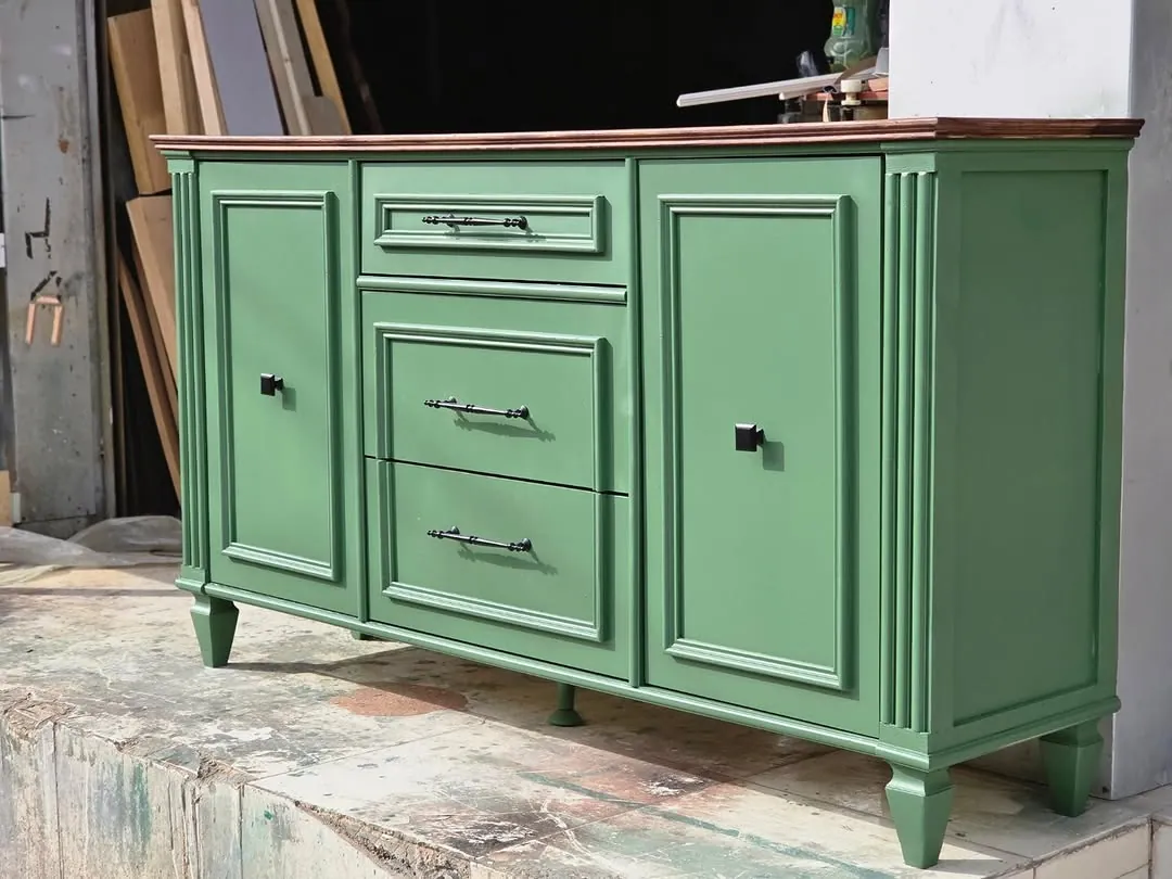 Green Classic Sideboard Cabinet