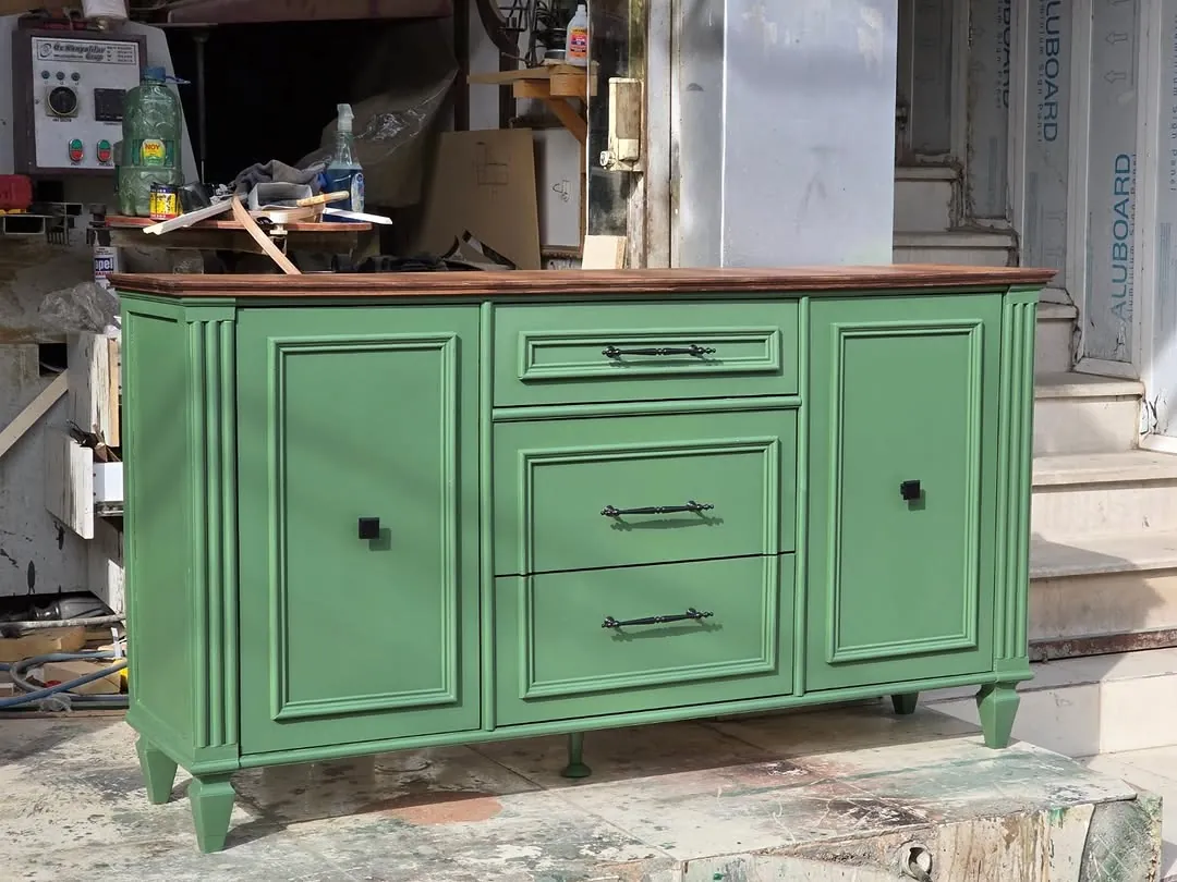 Green Classic Sideboard Cabinet