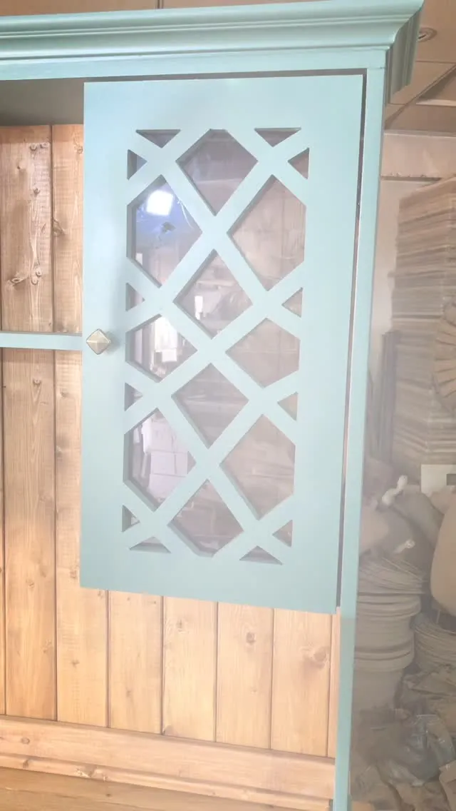 Wooden Cabinet with Decorative Glass Door