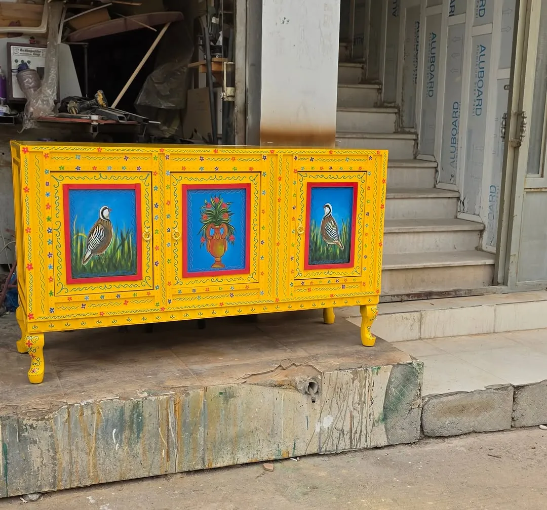 Traditional Interior Decor Set