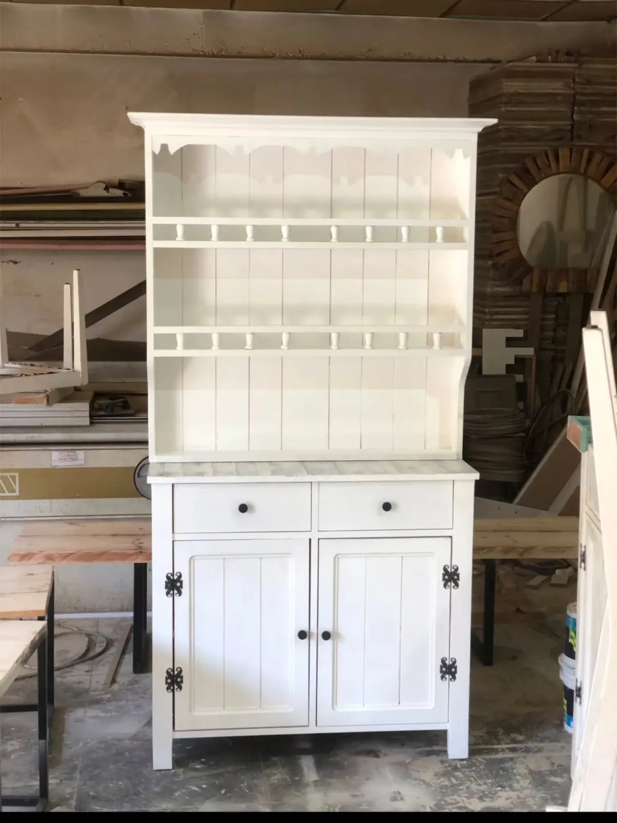 White Wooden Kitchen Cabinet with Shelves
