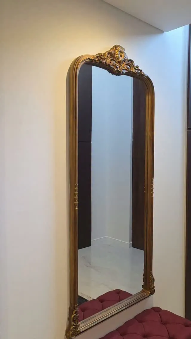 Decorative Wall Mirror