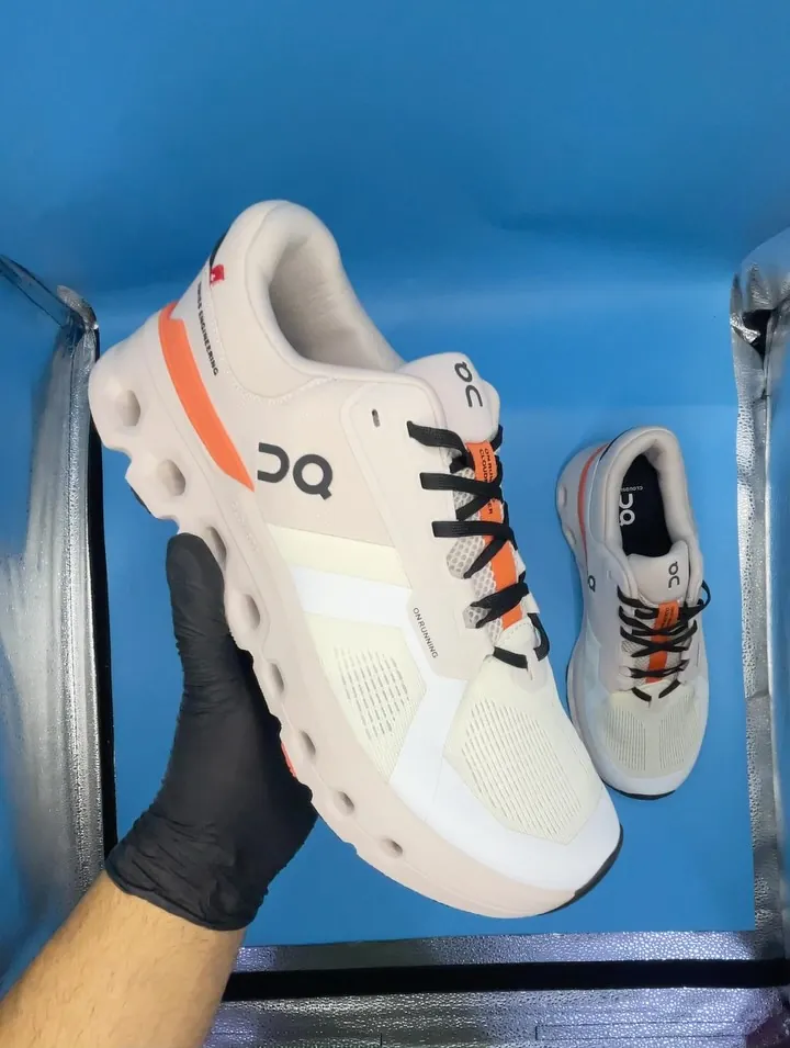 On Running Cloudrunner 2 Shoes Size 43