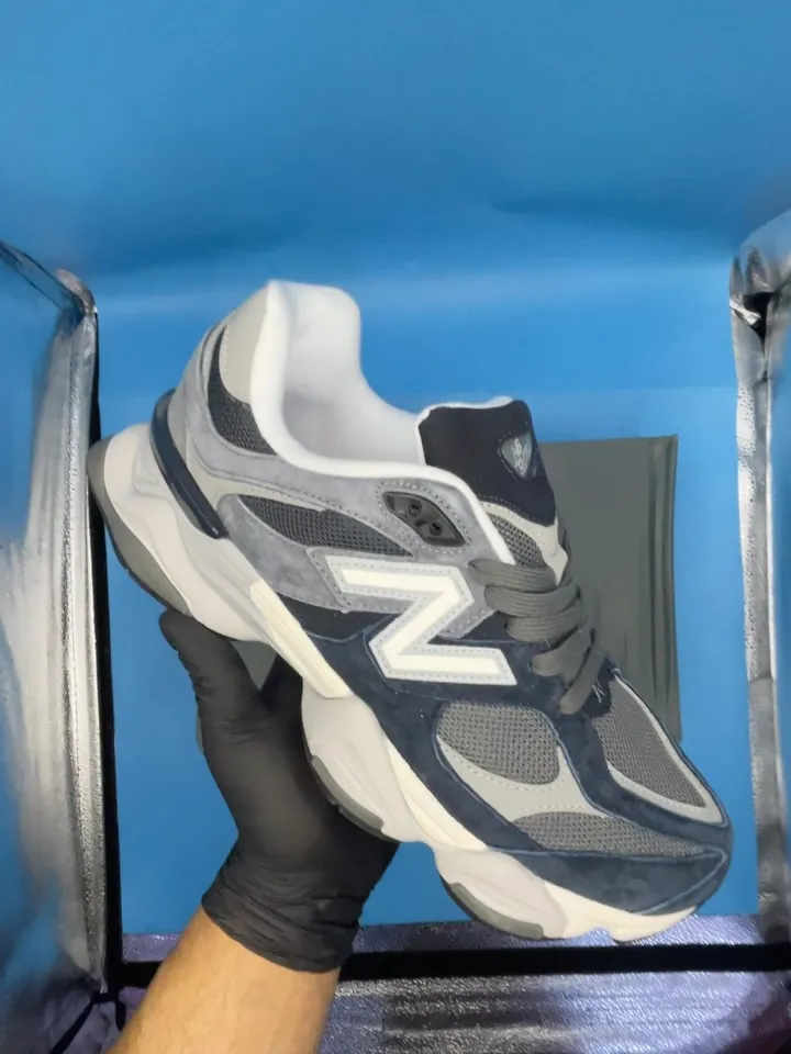 New Balance 9060 Sneakers
