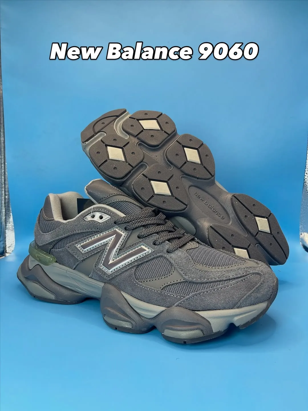 New Balance 9069 Sneakers