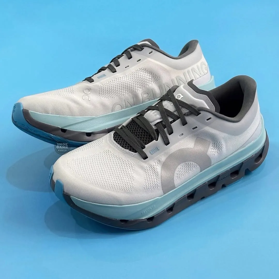 On Cloudflow Running Shoes
