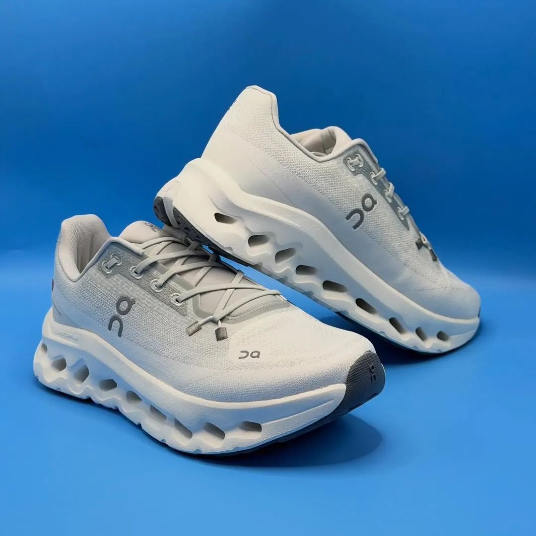 On Cloudtilt Medical Sports Shoes