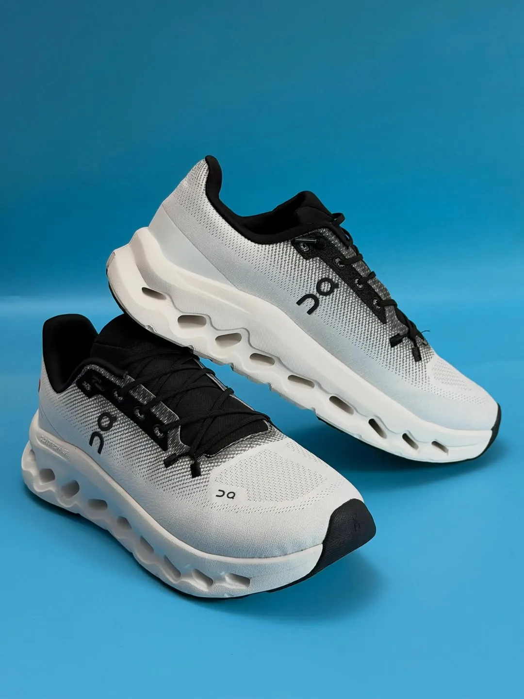 On Running Cloudtilt Shoes