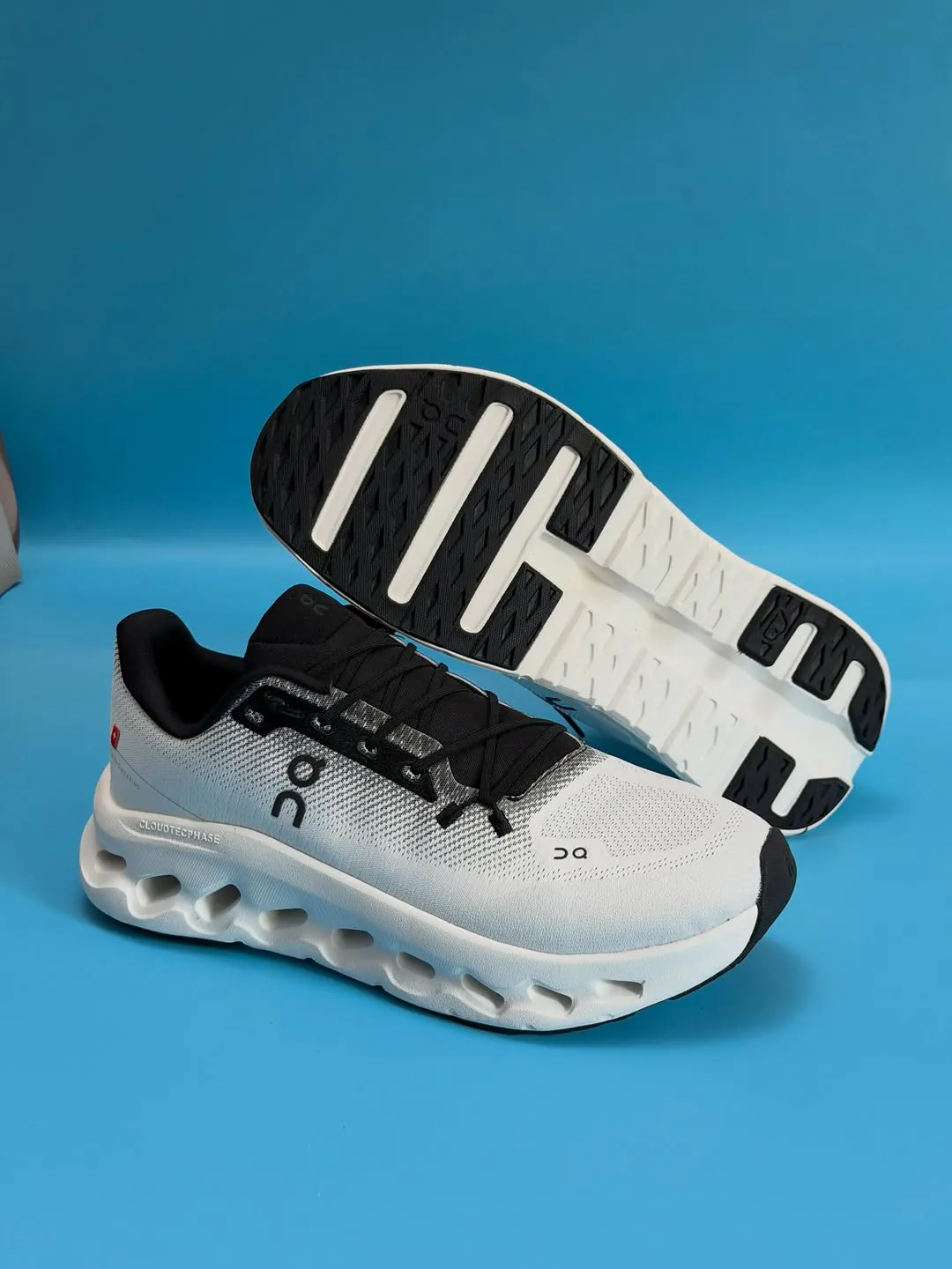 On Running Cloudtilt Shoes