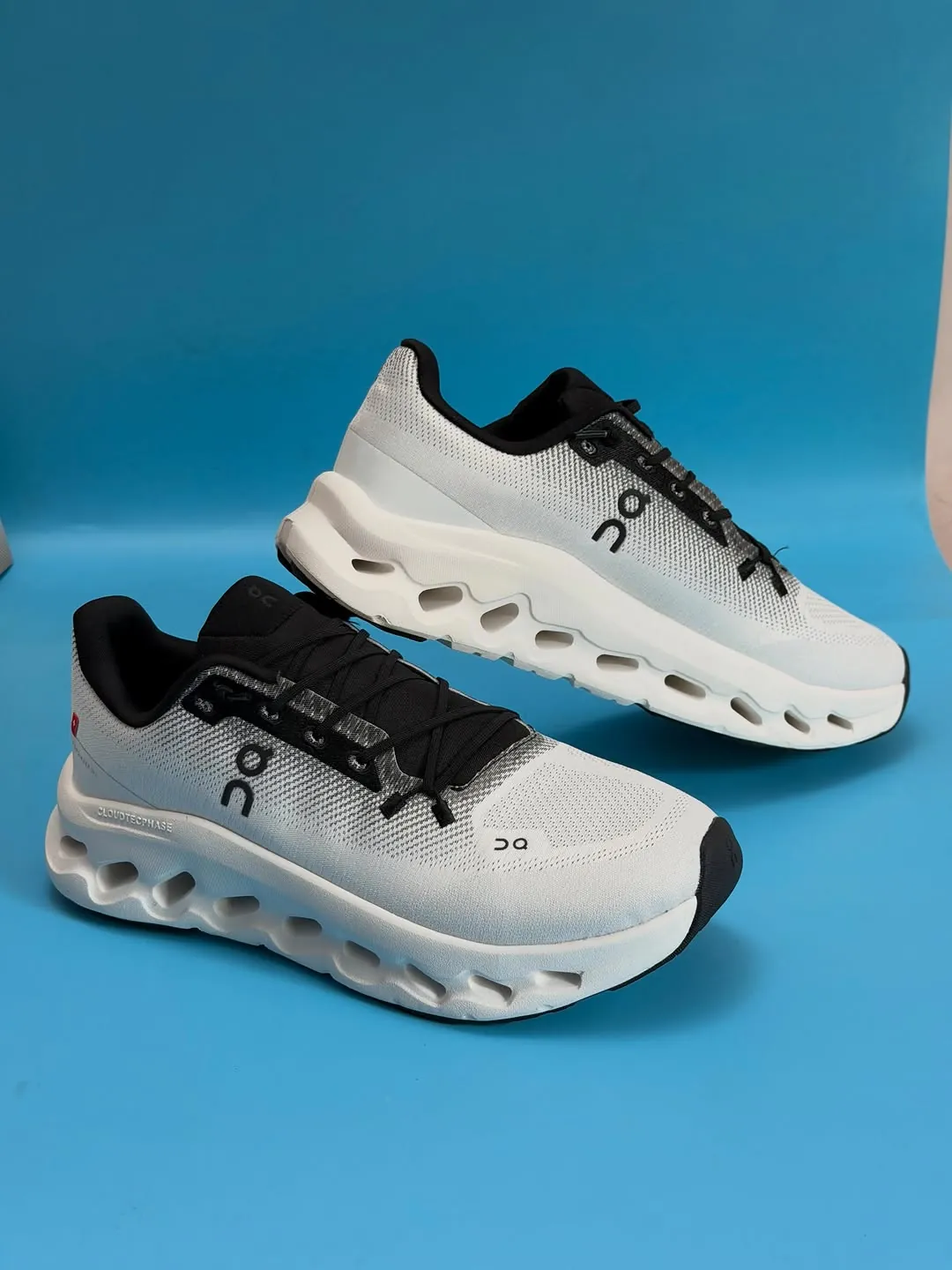 On Running Cloudtilt Shoes