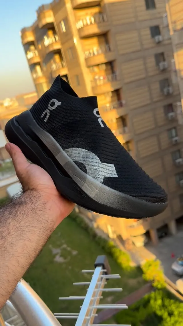 On Running Cloudboom Sports Shoe