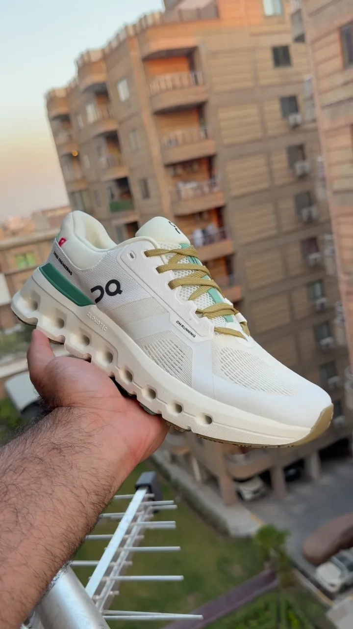 On Cloud Runner 2 Shoes