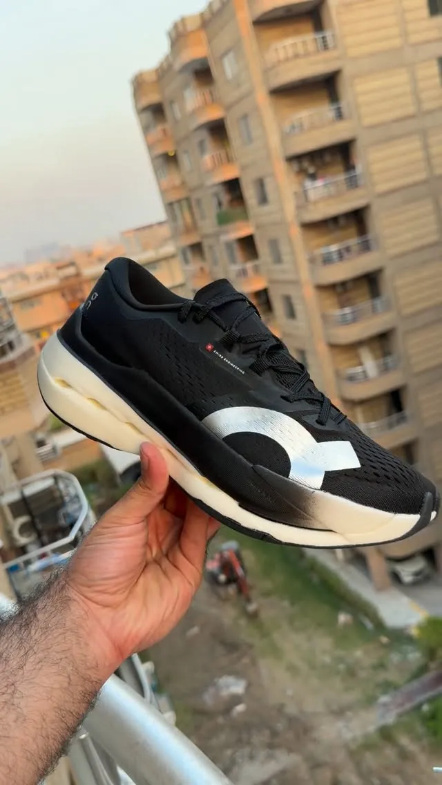 On Cloudboom Max Sports Shoes