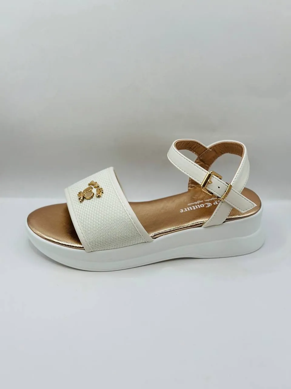 White Juicy Club Platform Sandals Size 7.5