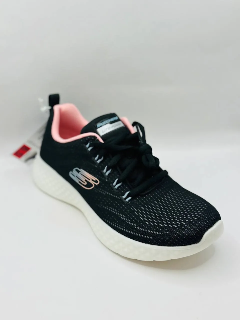Skechers Black and Pink Sneakers