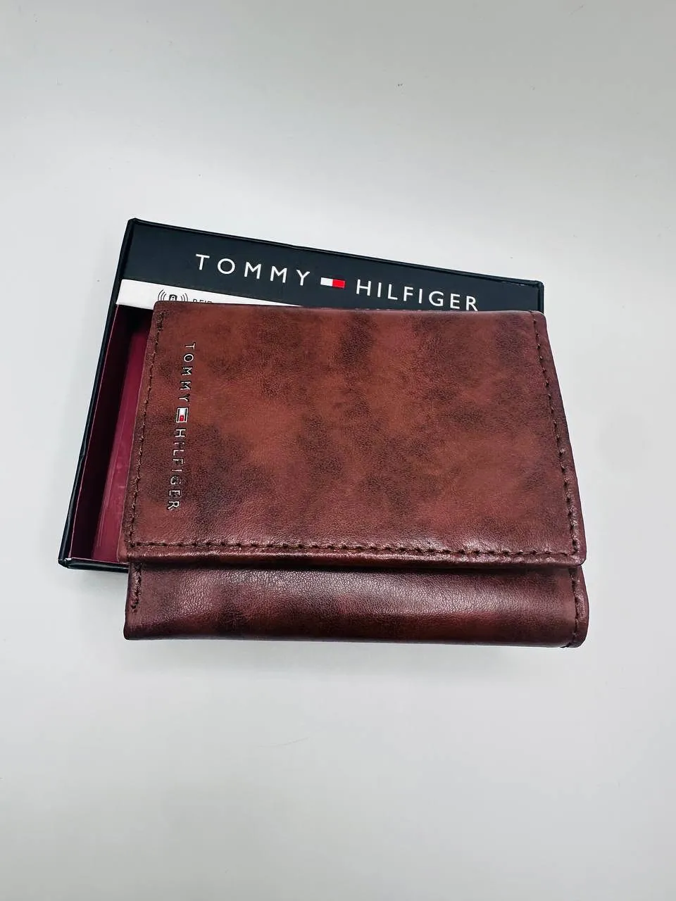 Tommy Hilfiger Leather Wallet & Valet with RFID Protection